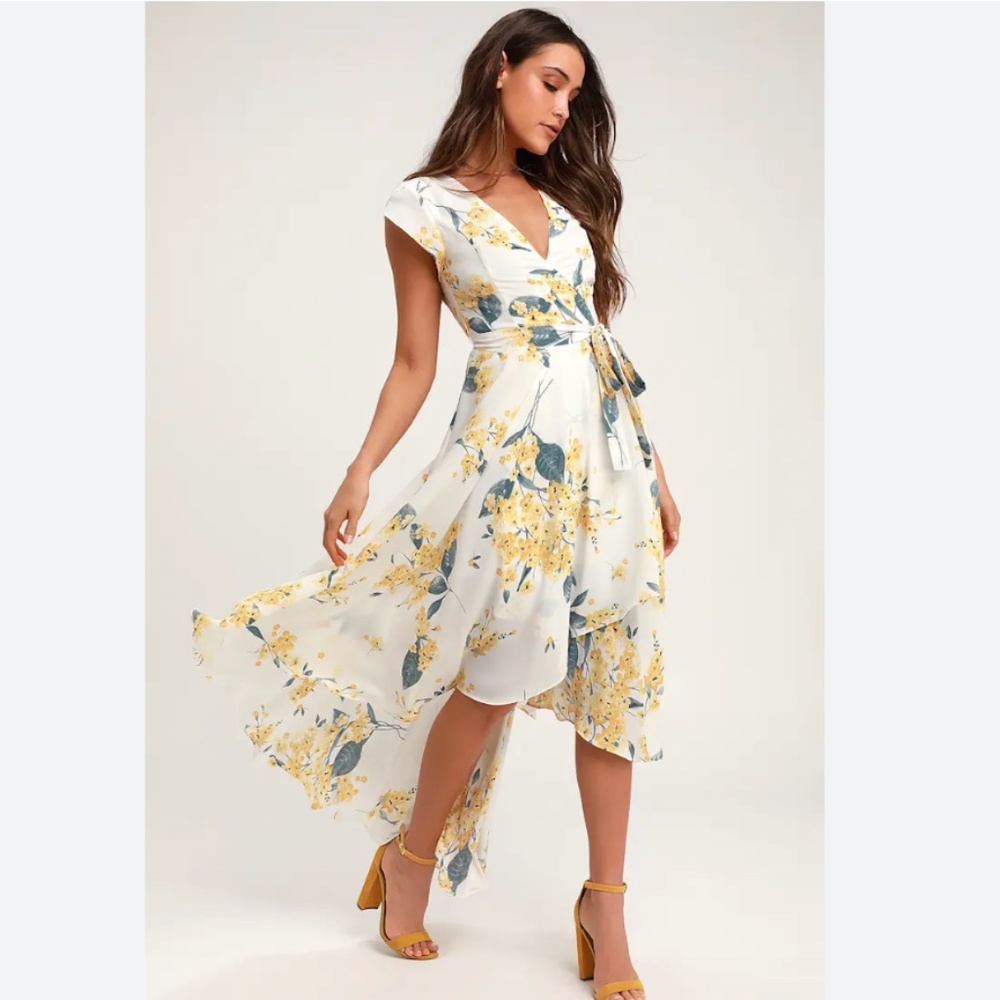French Countryside White and Yellow Floral Print High-Low Dress - size M